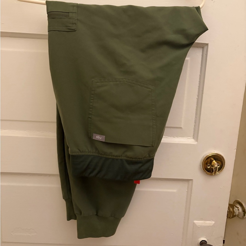Army green Zamora Joggers scrub large petite LP L/P - Picture 2 of 5